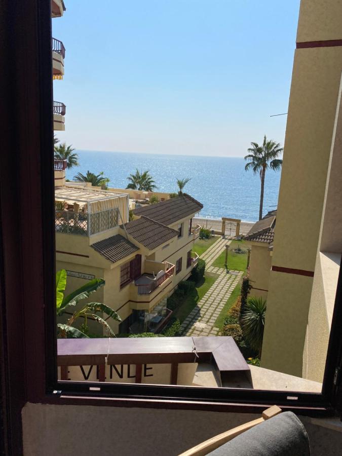 Super Holday Lubina Sol Mijas Beachfront Lägenhet Exteriör bild