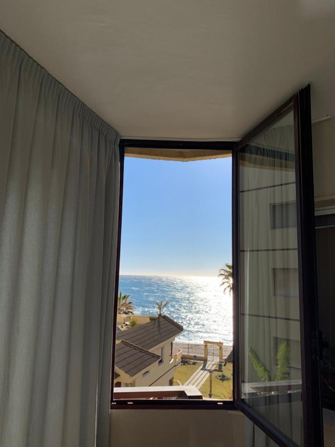 Super Holday Lubina Sol Mijas Beachfront Lägenhet Exteriör bild
