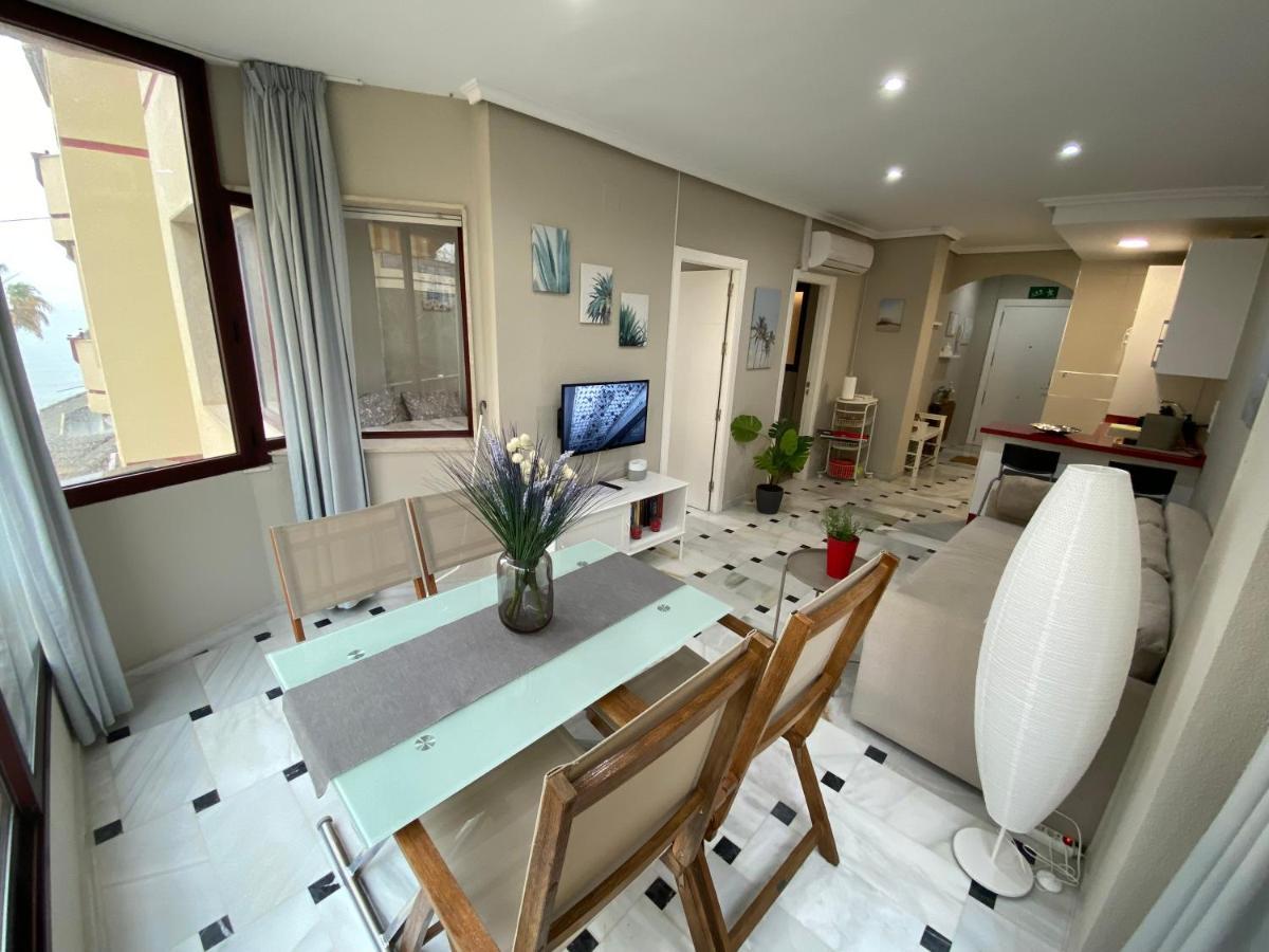 Super Holday Lubina Sol Mijas Beachfront Lägenhet Exteriör bild