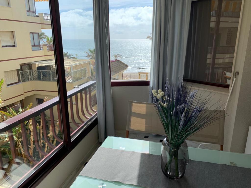 Super Holday Lubina Sol Mijas Beachfront Lägenhet Exteriör bild